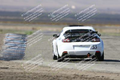 media/Oct-26-2025-CalClub SCCA (Sun) [[8ce1e69566]]/Group 2/Grapevine/